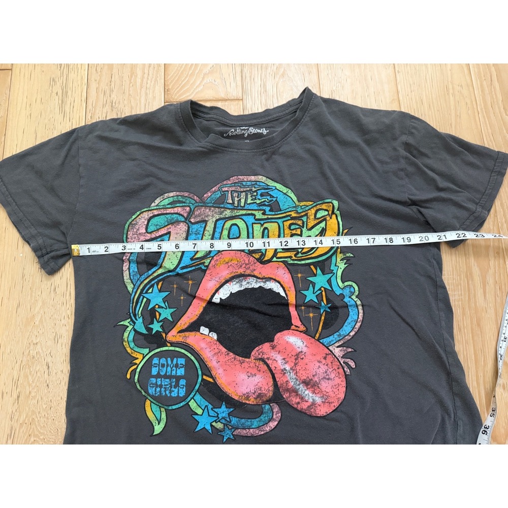 The Rolling Stones womens Graphic T-Shirt XL Gray Cotton Short Sleeve Tee - Picture 3 of 6